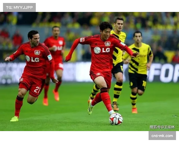 克拉默战术调整时机 柏林联合比赛过程中阵型切换与战术变化节点